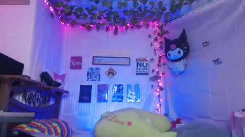 Snapshot of nikol_twink02 chatting on 15, 6, 2026 nikol_twink02 online show from 15, 6, 2026