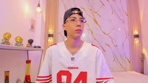    online show from 30, 3, 2026