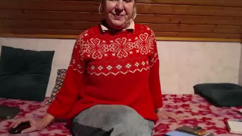 Nikole1 online show from 2, 2, 2025