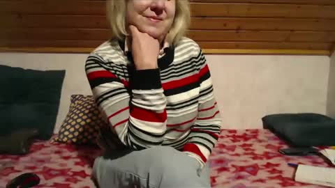 Nikole1 online show from 4, 2, 2025