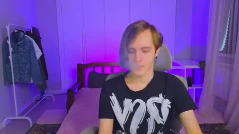 Snapshot of nikompell chatting on 27, 2, 2025 niko online show from 27, 2, 2025