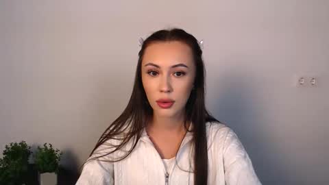 nikonara_ online show from 19, 10, 2025