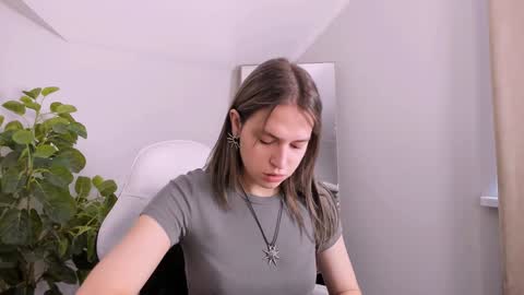 Veronica online show from 26, 1, 2025