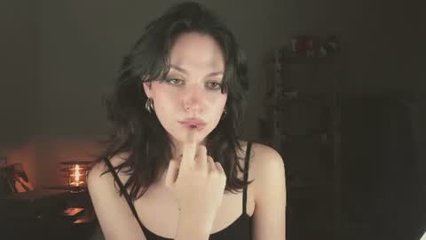 Snapshot of niky_jess chatting on 22, 6, 2026 Veronica online show from 22, 6, 2026