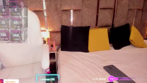 Snapshot of niky_love21 chatting on 25, 10, 2025 NIKY online show from 25, 10, 2025