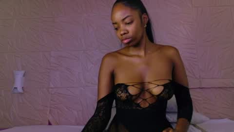 Snapshot of nina_bae_ chatting on 11, 7, 2026 nina_bae_ online show from 11, 7, 2026