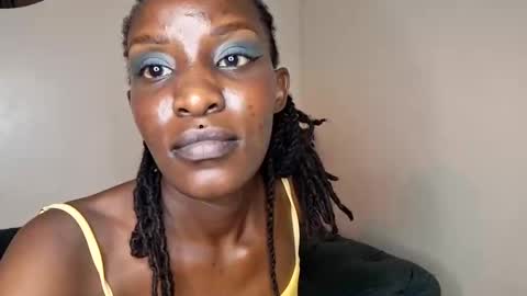 nina_bambi online show from 14, 9, 2025