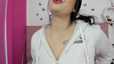Snapshot of nina_cute06 chatting on 12, 12, 2024 Nina online show from 12, 12, 2024