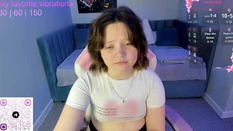 Snapshot of nina_lunaa chatting on 5, 10, 2025 nina lunaa online show from 5, 10, 2025