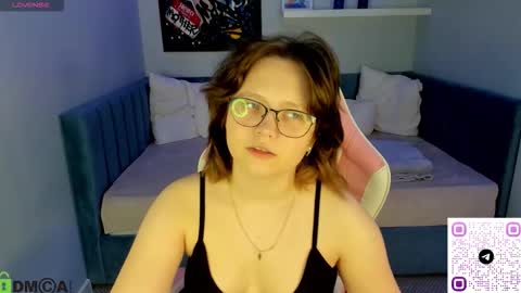 Snapshot of nina_lunaa chatting on 7, 10, 2025 nina lunaa online show from 7, 10, 2025