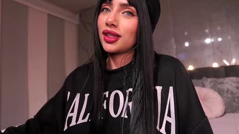 Angie online show from 29, 11, 2025