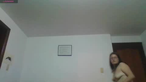 Snapshot of nina_petit chatting on 24, 2, 2025 Nina online show from 24, 2, 2025