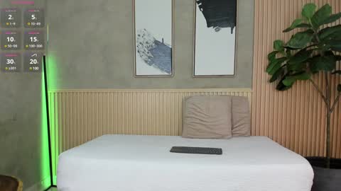 NINA online show from 28, 1, 2025