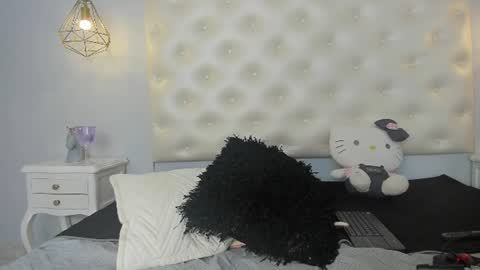 Snapshot of ninaavelvett chatting on 26, 6, 2026 Nina online show from 26, 6, 2026