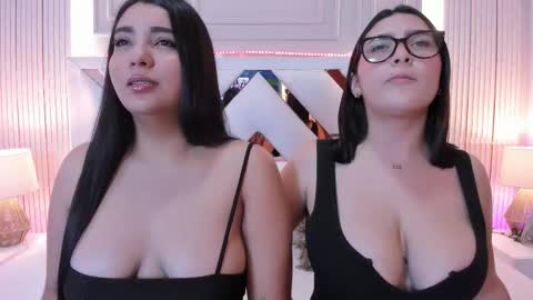 Nina online show from 7, 1, 2026