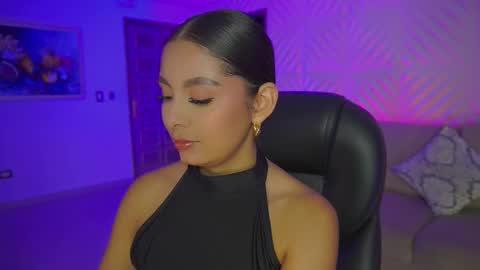 Nina online show from 19, 9, 2025