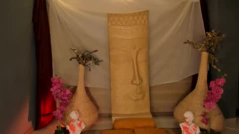 Nina online show from 30, 10, 2025