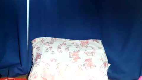 ninabrunette19 online show from 5, 2, 2025