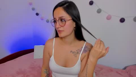 Nina online show from 23, 10, 2025