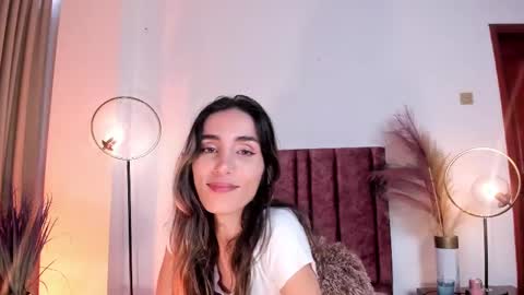 Nina online show from 17, 2, 2025