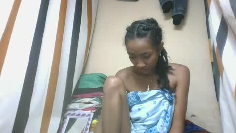 Snapshot of ninaeaa chatting on 3, 2, 2026 ninaeaa online show from 3, 2, 2026