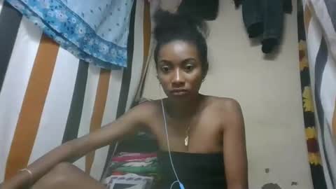 Snapshot of ninaeaa chatting on 5, 2, 2026 ninaeaa online show from 5, 2, 2026