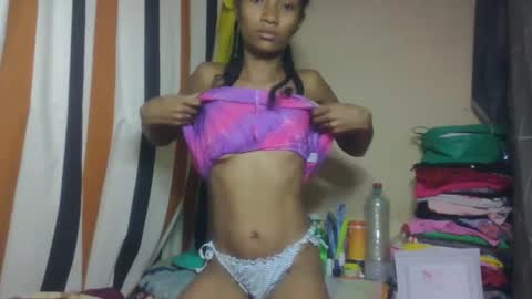 ninaeaa online show from 4, 4, 2026