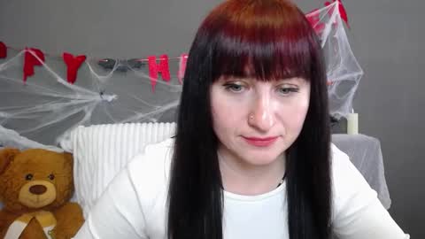 ninaflawlees online show from 18, 10, 2025