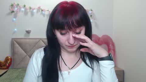 ninaflawlees online show from 5, 3, 2026