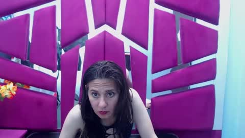 Nina online show from 7, 3, 2025