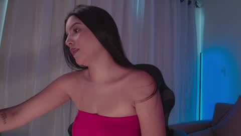  Nina  online show from 14, 1, 2025