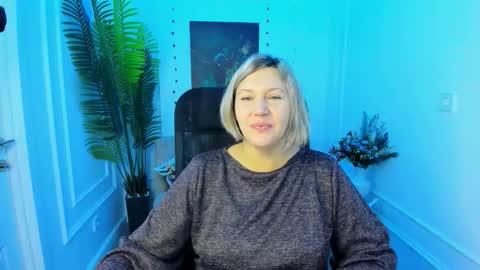 ninastarle online show from 15, 10, 2025