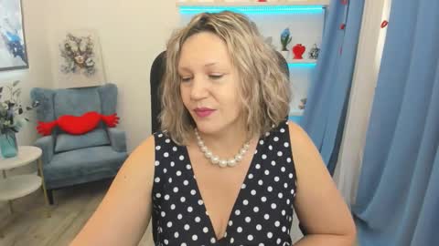 ninastarle online show from 7, 3, 2026