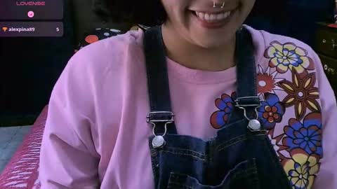 Nina online show from 6, 11, 2025