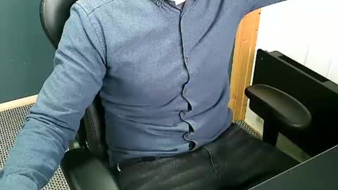 Snapshot of nineinches2222 chatting on 17, 2, 2025 Nineinches online show from 17, 2, 2025