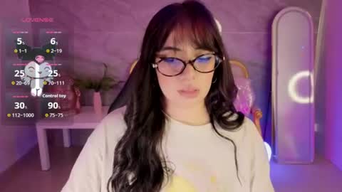 Snapshot of ninfa_ch chatting on 9, 7, 2026 Ninfa online show from 9, 7, 2026