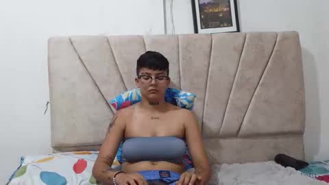 Snapshot of nini_smith chatting on 25, 4, 2026 nini_smith online show from 25, 4, 2026