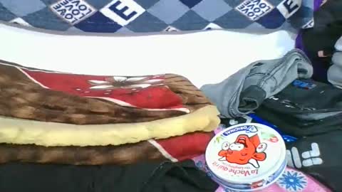 ninie246746 online show from 15, 3, 2026