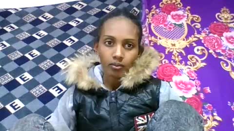 Snapshot of ninie246746 chatting on 9, 7, 2026 ninie246746 online show from 9, 7, 2026