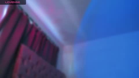 Snapshot of ninonbeart chatting on 15, 7, 2026 Ninon Beart online show from 15, 7, 2026