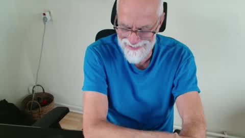 Snapshot of nipplesilverdad55 chatting on 15, 10, 2025 nipplesilverdad55 online show from 15, 10, 2025