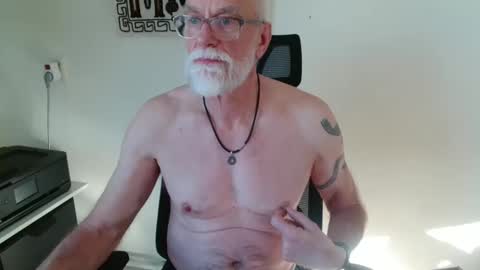 Snapshot of nipplesilverdad55 chatting on 14, 1, 2026 nipplesilverdad55 online show from 14, 1, 2026
