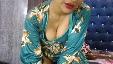 Nishu online show from 6, 3, 2026