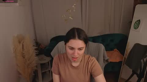 Snapshot of nishira_shy chatting on 2, 6, 2026 nishira_shy online show from 2, 6, 2026
