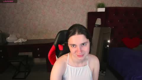 Snapshot of nishira_shy chatting on 8, 6, 2026 nishira_shy online show from 8, 6, 2026