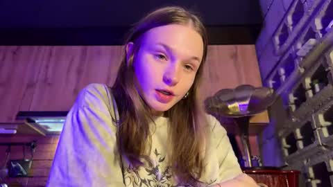 Tears Lora online show from 30, 3, 2026