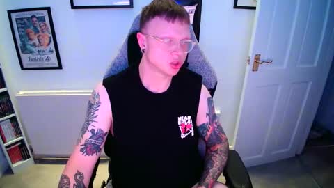 Snapshot of nlrb93 chatting on 30, 9, 2025 BNate93 online show from 30, 9, 2025