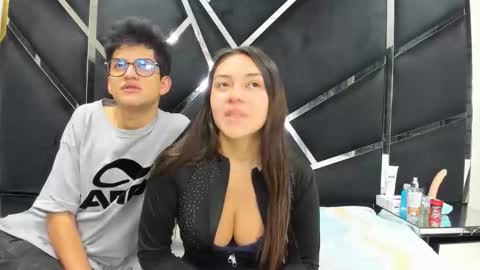 Snapshot of noa_arez chatting on 8, 2, 2026 NoaandArez online show from 8, 2, 2026