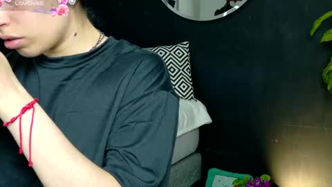 Noah  online show from 17, 4, 2026