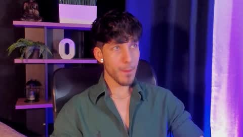 Noah Brigth online show from 28, 11, 2025